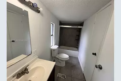 3028 SW 50th St, Dania Beach, FL 33312 - Photo 11