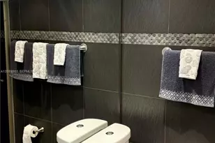 5700 Collins Ave, Miami Beach, FL 33140 - Photo 23