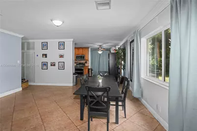 1221 NE 26th Ave, Pompano Beach, FL 33062 - Photo 7