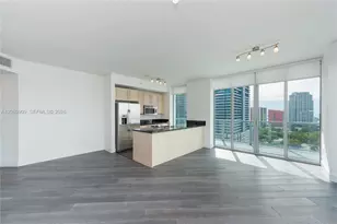 79 SW 12th St, Miami, FL 33130 - Photo 3