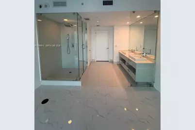 650 NE 32nd St #4406, Miami, FL 33137 - Photo 15