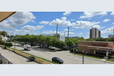 20201 NE 29th Ct #D110, Aventura, FL 33180 - Photo 1
