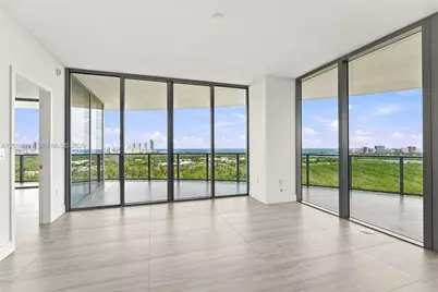2411 Laguna Cir #2301, North Miami, FL 33181 - Photo 7