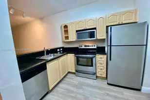 9897 Nob Hill Ln, Sunrise, FL 33351 - Photo 5