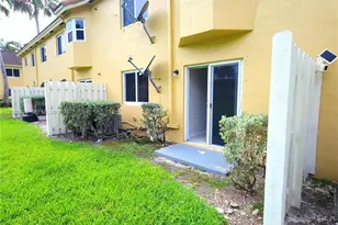 3398 NE 9th Dr, Homestead, FL 33033 - Photo 9