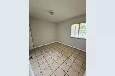 3398 NE 9th Dr #102, Homestead, FL 33033 - Photo 7