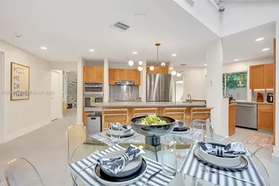 2360 Tigertail Ave, Miami, FL 33133 - Photo 9