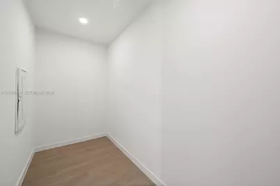 1400 Biscayne Blvd #609, Miami, FL 33132 - Photo 17
