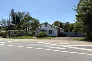112 SE 3rd St, Hallandale Beach, FL 33009 - Photo 5