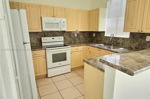2818 SE 16th Ave, Homestead, FL 33035 - Photo 11