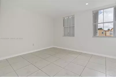 8631 NW 4th Ter #1001, Miami, FL 33126 - Photo 19