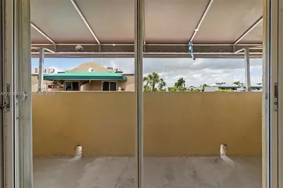 8631 NW 4th Ter #1001, Miami, FL 33126 - Photo 35