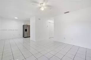873 SW 10th St, Florida City, FL 33034 - Photo 7
