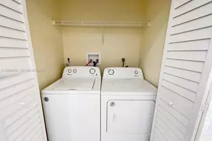 873 SW 10th St, Florida City, FL 33034 - Photo 3