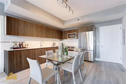 2960 NE 207th St #909, Aventura, FL 33180 - Photo 3