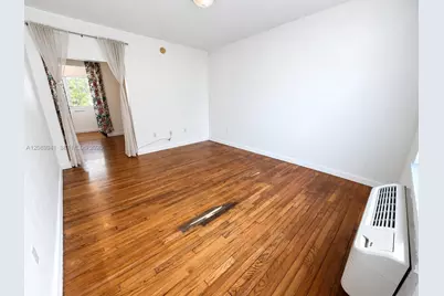 741 15th St #12, Miami Beach, FL 33139 - Photo 3