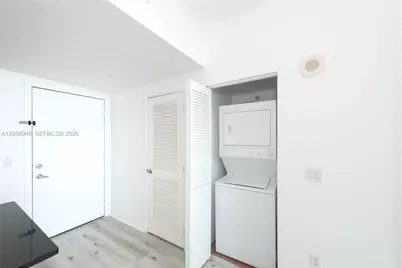951 Brickell Ave #3102, Miami, FL 33131 - Photo 11