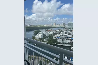 400 Kings Point Dr #1624, Sunny Isles Beach, FL 33160 - Photo 3