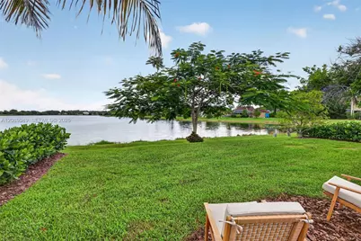820 Falling Water Rd, Weston, FL 33326 - Photo 37