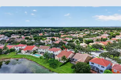 820 Falling Water Rd, Weston, FL 33326 - Photo 51