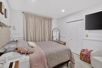 820 Falling Water Rd, Weston, FL 33326 - Photo 33