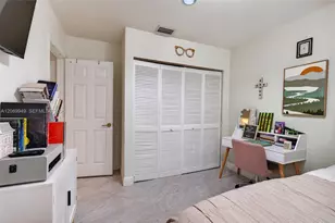 820 Falling Water Rd, Weston, FL 33326 - Photo 31
