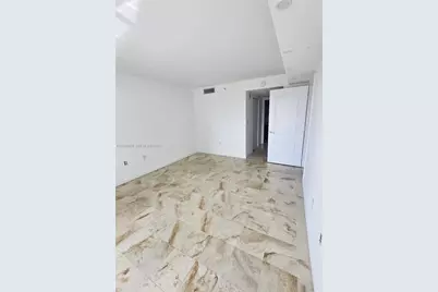 2101 Brickell Ave #2111, Miami, FL 33129 - Photo 5