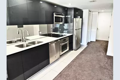 31 SE 6th St #1405, Miami, FL 33131 - Photo 5