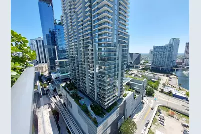 31 SE 6th St #1405, Miami, FL 33131 - Photo 13