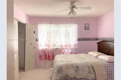 8851 SW 9th Ct, Pembroke Pines, FL 33025 - Photo 19