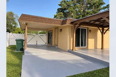 7907 NW 73rd Ter, Tamarac, FL 33321 - Photo 21
