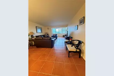 8020 Hampton Blvd #401, North Lauderdale, FL 33068 - Photo 13