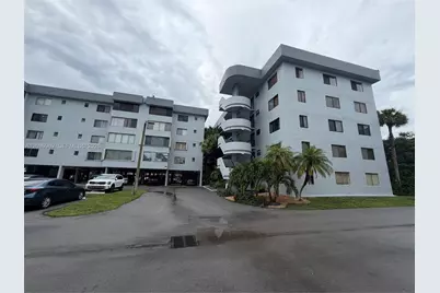 8020 Hampton Blvd #401, North Lauderdale, FL 33068 - Photo 23