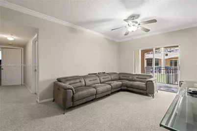 230 SW 117th Ter #11108, Pembroke Pines, FL 33025 - Photo 3
