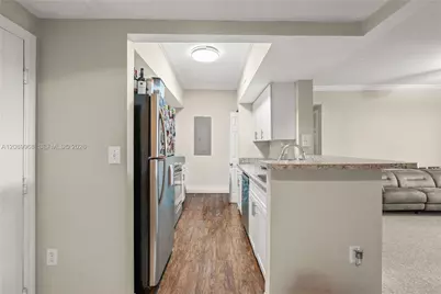 230 SW 117th Ter #11108, Pembroke Pines, FL 33025 - Photo 5