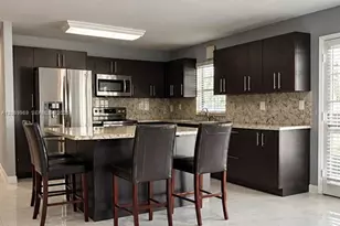 18310 NW 85th Ave, Hialeah, FL 33015 - Photo 5