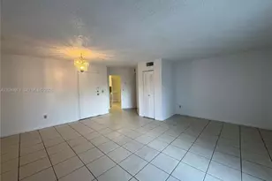888 NE 132nd St, North Miami, FL 33161 - Photo 1
