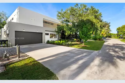 5921 SW 84th St, South Miami, FL 33143 - Photo 3