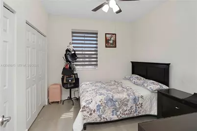 10628 W 33rd Way, Hialeah, FL 33018 - Photo 21