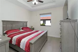 10628 W 33rd Way, Hialeah, FL 33018 - Photo 15