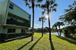 8921 NW 28th Dr, Coral Springs, FL 33065 - Photo 17