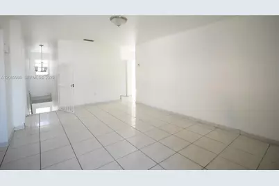 1880 SW 17th Ave, Miami, FL 33145 - Photo 5