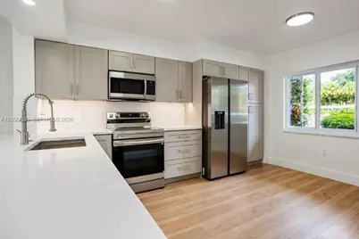 5810 Crystal Shores Dr #102, Boynton Beach, FL 33437 - Photo 3