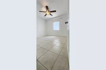 12040 SW 216th St, Miami, FL 33170 - Photo 13