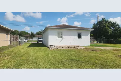 12040 SW 216th St, Miami, FL 33170 - Photo 27