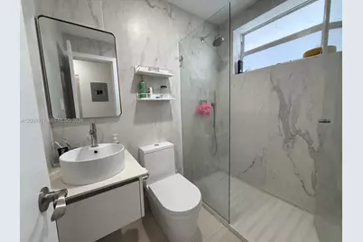 53 NE 56th St, Miami, FL 33137 - Photo 5