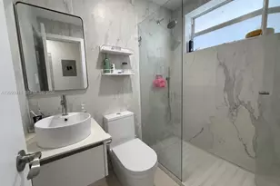 53 NE 56th St, Miami, FL 33137 - Photo 5