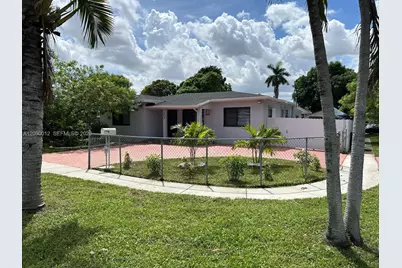 698 W 15th St, Hialeah, FL 33010 - Photo 1