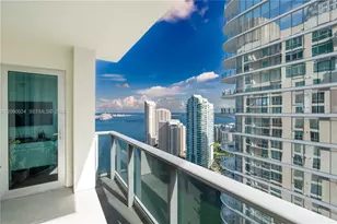 300 S Biscayne Blvd, Miami, FL 33131 - Photo 1