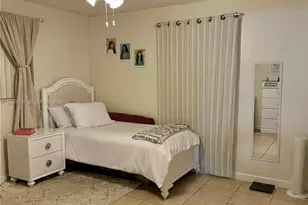 2491 SW 82nd Ave, Davie, FL 33324 - Photo 19